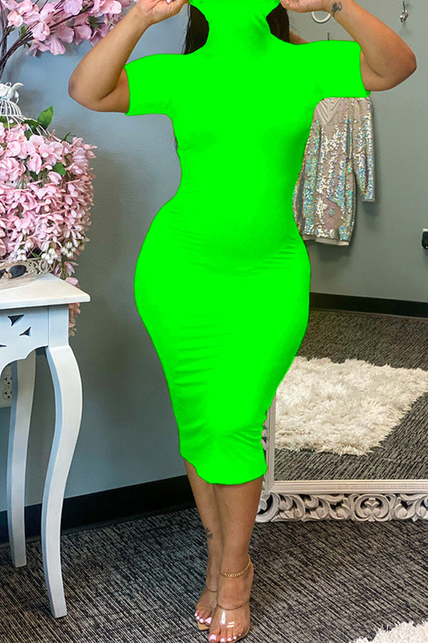 Plus Size Solid Color Turtleneck Sheath Midi Dress